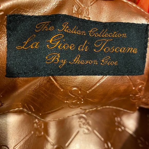 Orange/Red La Gioe di Toscana, The Italian Collection Bag. Not a small bag! - Picture 4 of 5